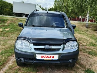 2015 Chevrolet Niva I Рестайлинг, серый, 780000 рублей, вид 1