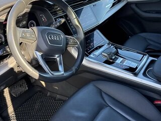 2021 Audi Q7 55 TFSI II (4M) Рестайлинг, чёрный, 6100000 рублей, вид 4