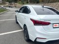 2017 Hyundai Solaris II, белый, 1300000 рублей - вид 5