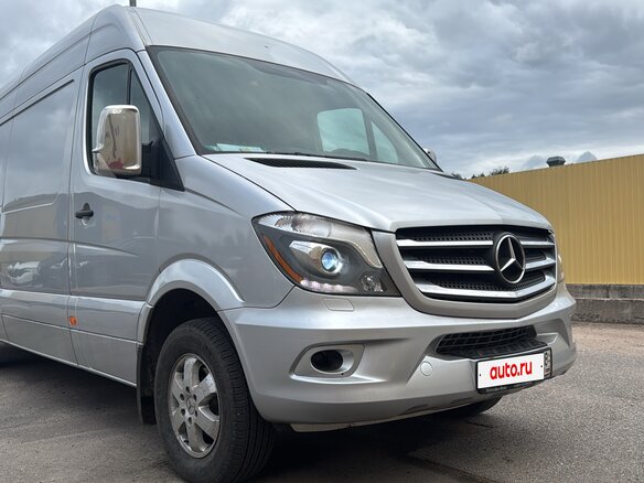 2009 Mercedes-Benz Sprinter, серебристый, 4000000 рублей - вид 1