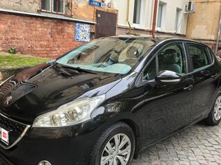 2012 Peugeot 208 I, чёрный, 590000 рублей, вид 4