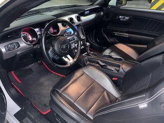 2023 Ford Mustang VI Рестайлинг, белый, 3700000 рублей, вид 5