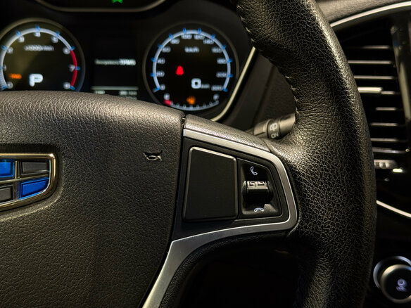 2018 Geely Emgrand X7 I Рестайлинг 2, белый, 1215000 рублей - вид 13
