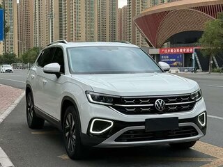2025 Volkswagen Tayron I Рестайлинг, белый, 3683903 рублей, вид 3