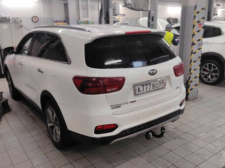 2019 Kia Sorento III Prime Рестайлинг, белый, 3050000 рублей, вид 2