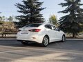 2013 Mazda 3 III (BM), белый, 845000 рублей - вид 3