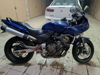 Honda CB 600S