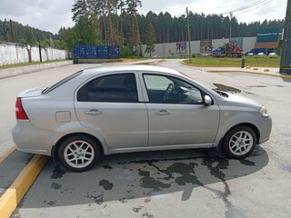 2007 Chevrolet Aveo I Рестайлинг, серебристый, 330000 рублей, вид 1