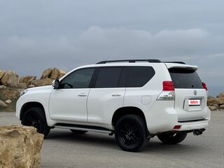 2010 Toyota Land Cruiser Prado 150 Series, белый, 2890000 рублей, вид 5