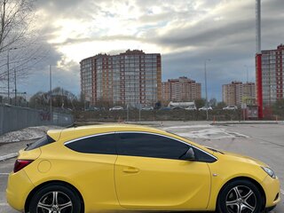 2011 Opel Astra GTC J Рестайлинг, жёлтый, 560000 рублей, вид 3