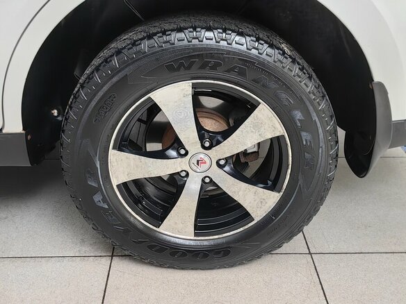 2011 Hyundai Santa Fe II Рестайлинг, белый, 1244000 рублей - вид 23