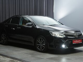 2016 Toyota Camry VII (XV50) Рестайлинг, чёрный, 2350000 рублей, вид 3