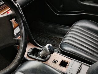 1991 Mercedes-Benz W124 250, белый, 950000 рублей, вид 4
