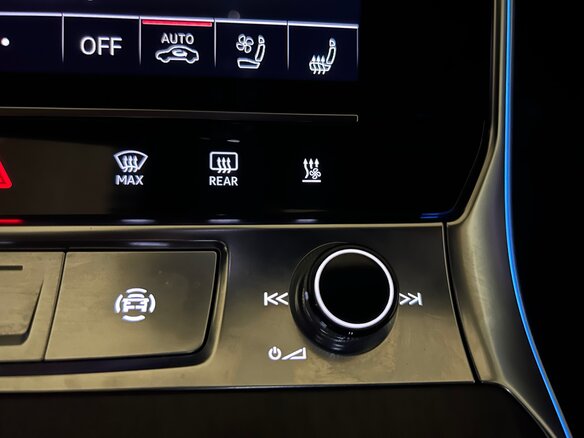 2020 Audi A6 45 TDI V (C8), чёрный, 4700000 рублей - вид 8