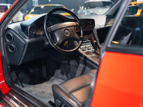 1990 BMW 8 серии 850i I (E31), красный, 10990000 рублей - вид 8