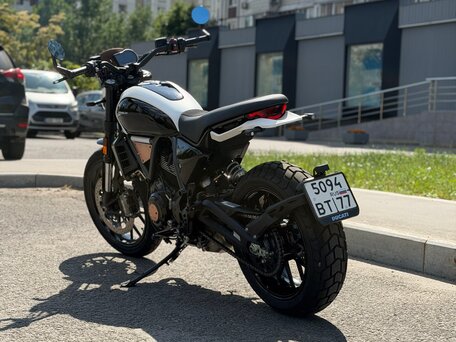 2025 Ducati Scrambler 800, белый, 1388000 рублей, вид 4