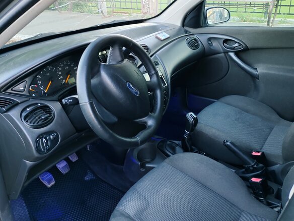 2004 Ford Focus I Рестайлинг, серебристый, 139000 рублей - вид 10