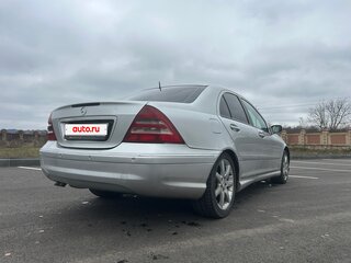 2002 Mercedes-Benz C-Класс 240 II (W203), серый, 750000 рублей, вид 2