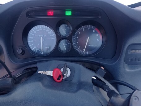 1995 Honda ST 1100, серебристый, 360000 рублей, вид 3