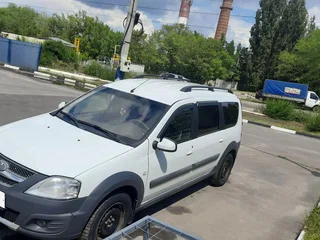 2018 Lada (ВАЗ) Largus Cross I, белый, 700000 рублей, вид 1