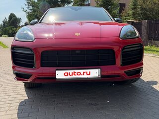 2020 Porsche Cayenne Coupé III, красный, 5500000 рублей, вид 5