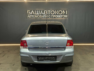 2011 Opel Astra H Рестайлинг, серый, 580000 рублей, вид 5