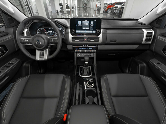 2026 Mitsubishi L200 VI, серебристый - вид 10