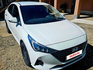 2021 Hyundai Solaris II Рестайлинг, белый, 1730000 рублей, вид 4