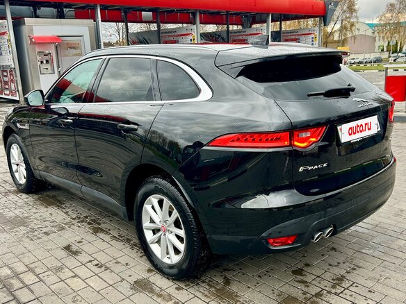 2018 Jaguar F-Pace I, чёрный, 2460000 рублей - вид 3