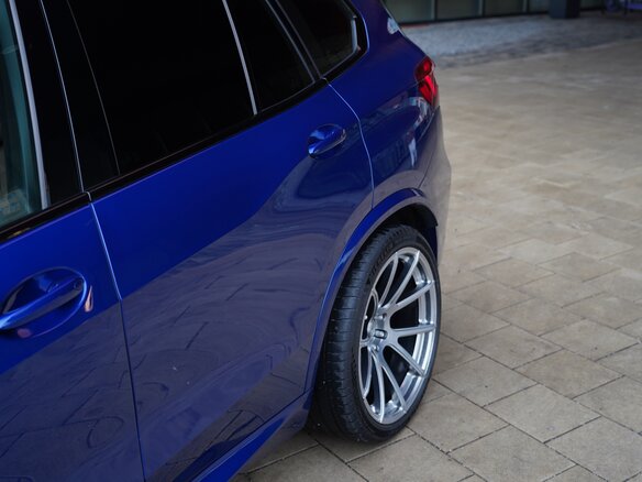 2020 BMW X5 M Competition III (F95), синий, 10555000 рублей - вид 12
