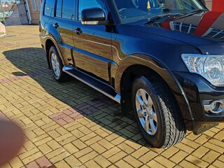 2019 Mitsubishi Pajero IV Рестайлинг 2, чёрный, 4340000 рублей, вид 5