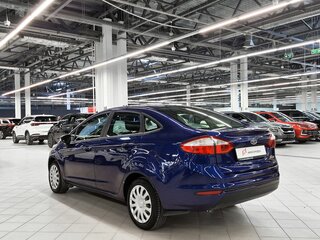 2016 Ford Fiesta Mk6 Рестайлинг, синий, 789000 рублей, вид 4