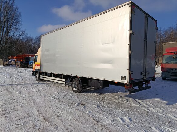 2003 MAN 8, бежевый, 2550000 рублей - вид 2