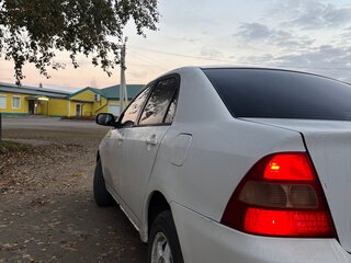 2000 Toyota Corolla IX (E120, E130), белый, 420000 рублей, вид 5