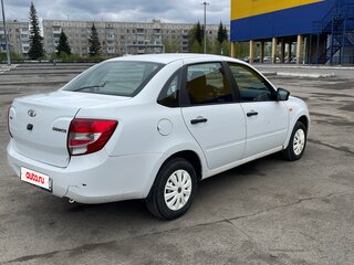 2016 Lada (ВАЗ) Granta I, белый, 340000 рублей, вид 4