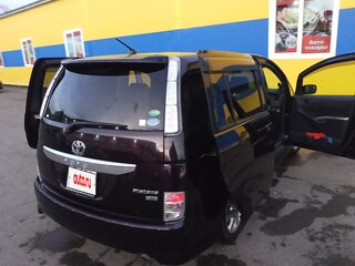 2012 Toyota ISis I Рестайлинг, фиолетовый, 1350000 рублей, вид 5