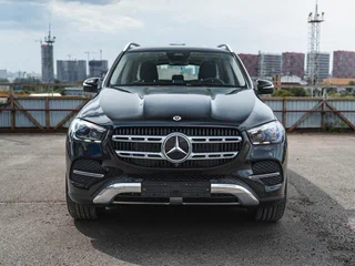 2025 Mercedes-Benz GLE 450 II (V167) Рестайлинг, чёрный, 12700000 рублей, вид 2