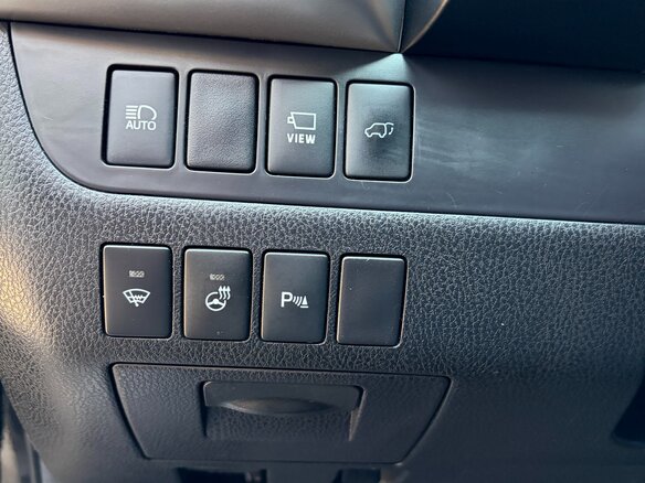 2017 Toyota Highlander III (XU50) Рестайлинг, чёрный, 2550000 рублей - вид 15