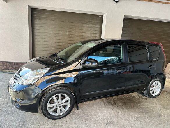 2013 Nissan Note I Рестайлинг, чёрный, 740000 рублей - вид 8