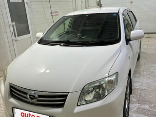 2012 Toyota Corolla Axio X (E140, E150) Рестайлинг, белый, 900000 рублей, вид 2