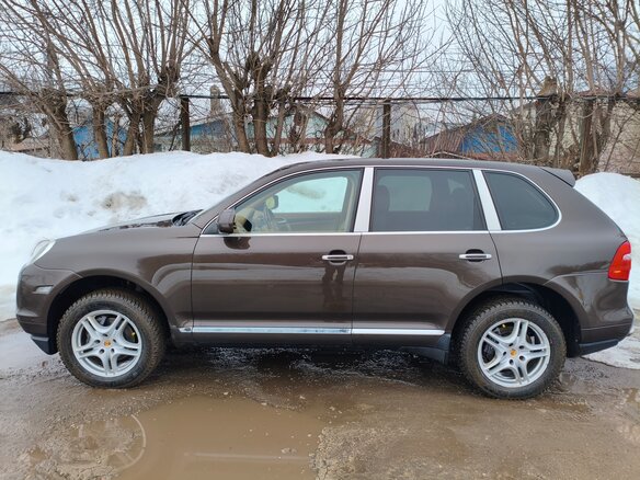 2009 Porsche Cayenne Diesel I Рестайлинг (957), коричневый, 1720000 рублей - вид 6