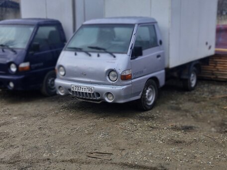 2012 Hyundai Porter, серебристый, 680000 рублей, вид 2