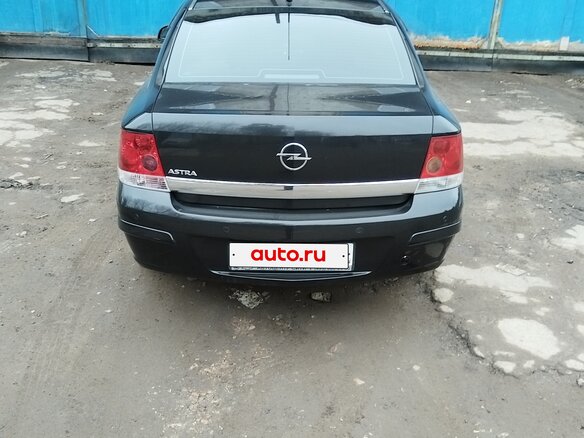 2010 Opel Astra H Рестайлинг, чёрный, 650000 рублей - вид 4