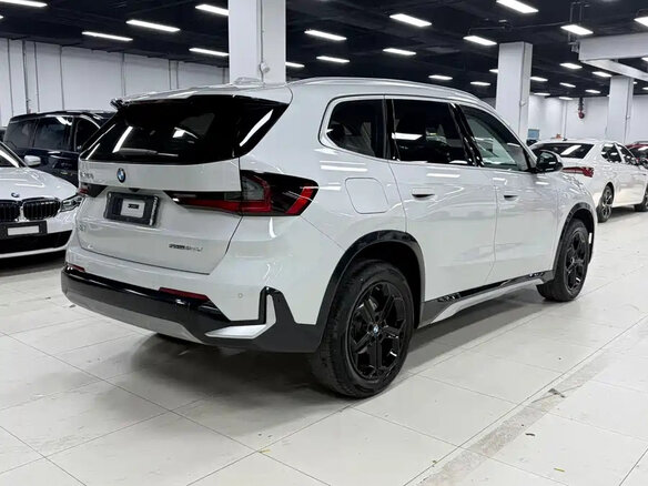 2023 BMW X1 Long 20Li sDrive III (U11/U12), белый, 2660888 рублей - вид 5