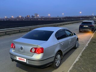 2007 Volkswagen Passat B6, серебристый, 300000 рублей, вид 4
