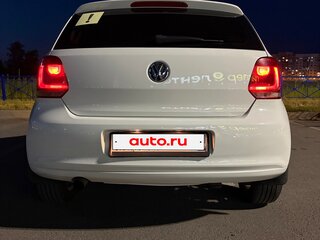 2011 Volkswagen Polo V, белый, 595000 рублей, вид 5