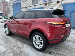 2019 Land Rover Range Rover Evoque II, красный, 4500000 рублей, вид 4