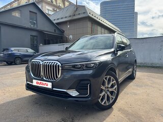 2020 BMW X7 40i I (G07), серый, 5750000 рублей, вид 1