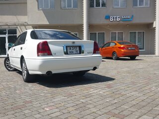 2003 Toyota Crown Majesta III (S170), белый, 1500000 рублей, вид 5