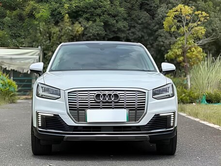 2021 Audi Q2 L e-tron I, белый, 1650000 рублей, вид 2